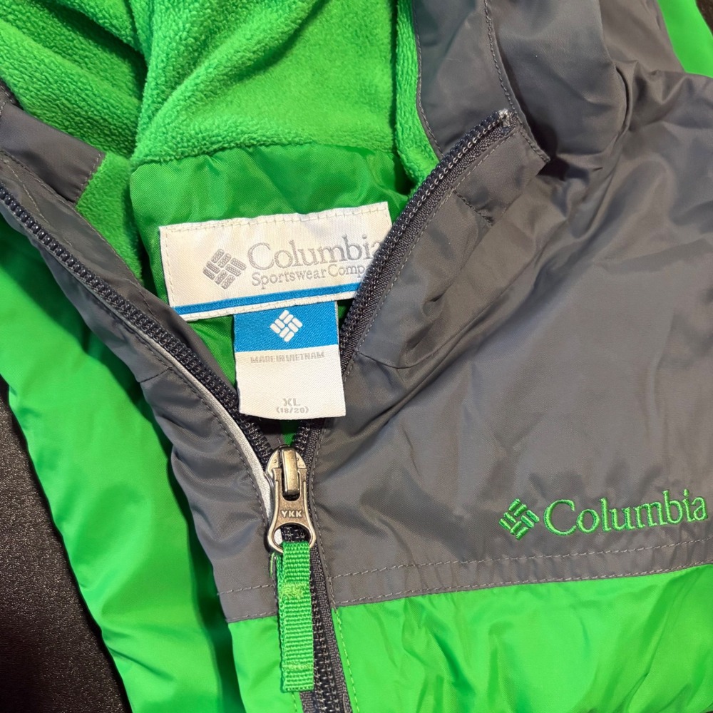 Columbia brand youth jacket xl 18-20 hooded front zip green gray lightweight